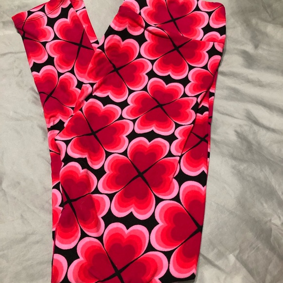 LuLaRoe OS Valentine’s Leggings - Picture 1 of 3